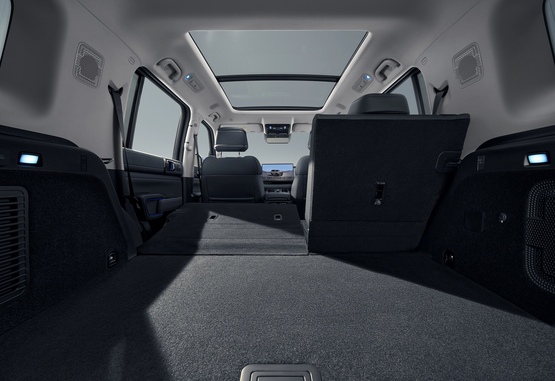 Storage-Practicality-Ready-for-Every-Journey