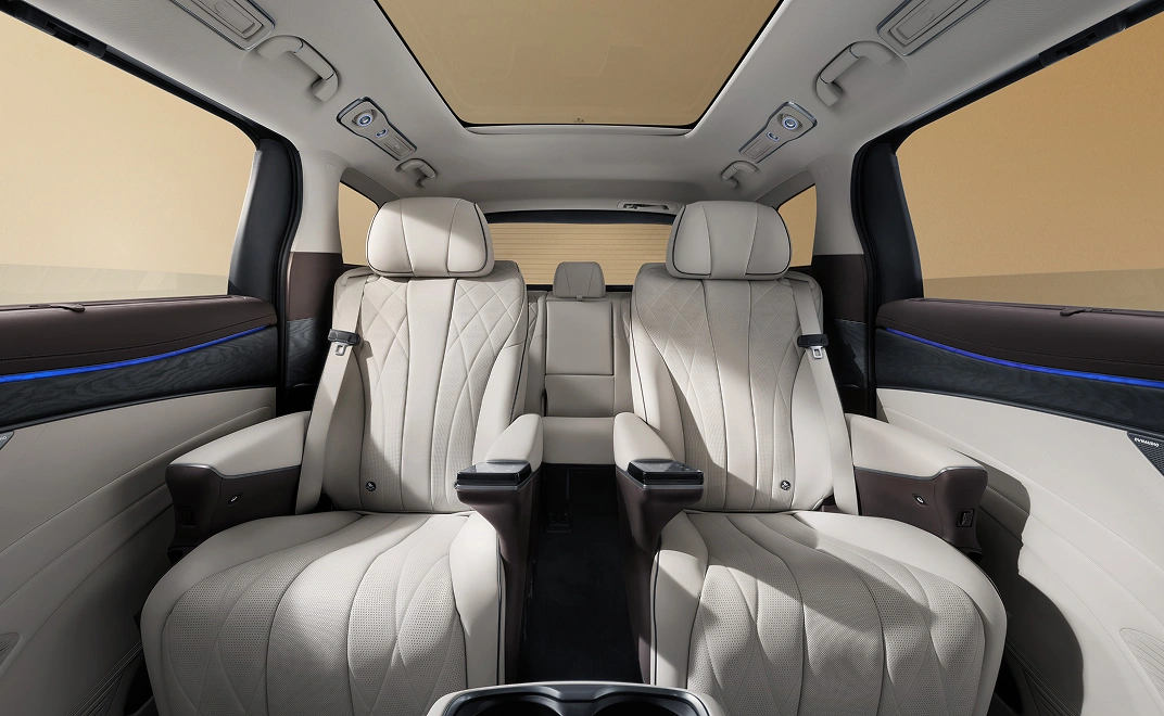denza-d9-interior-rear-cabin-premium-seats