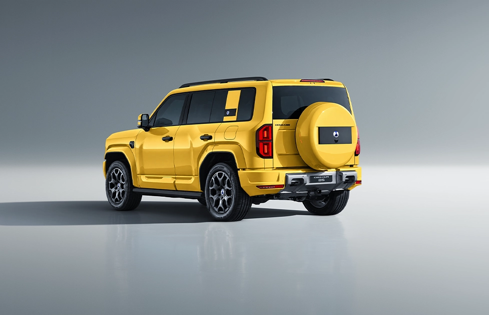 B5 Zenith - Exterior - Rear-yellow